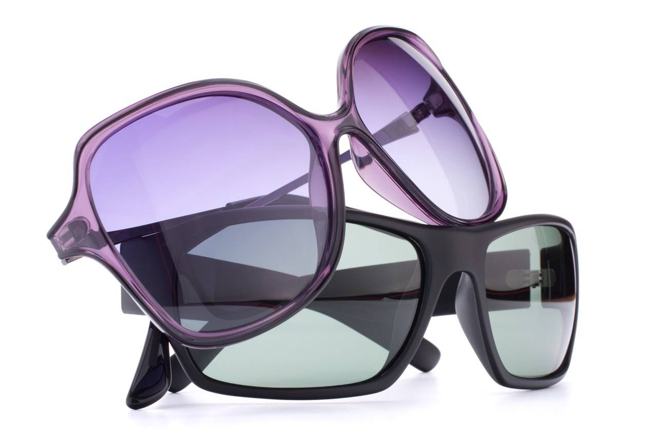 purple and black sunglasses 
